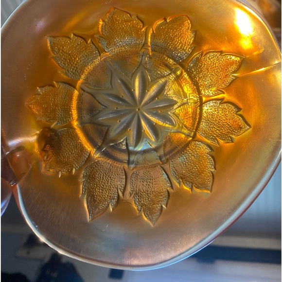 Dugan Marigold Carnival Glass Leaf Rays Nappy Dish - Picture 2 of 6